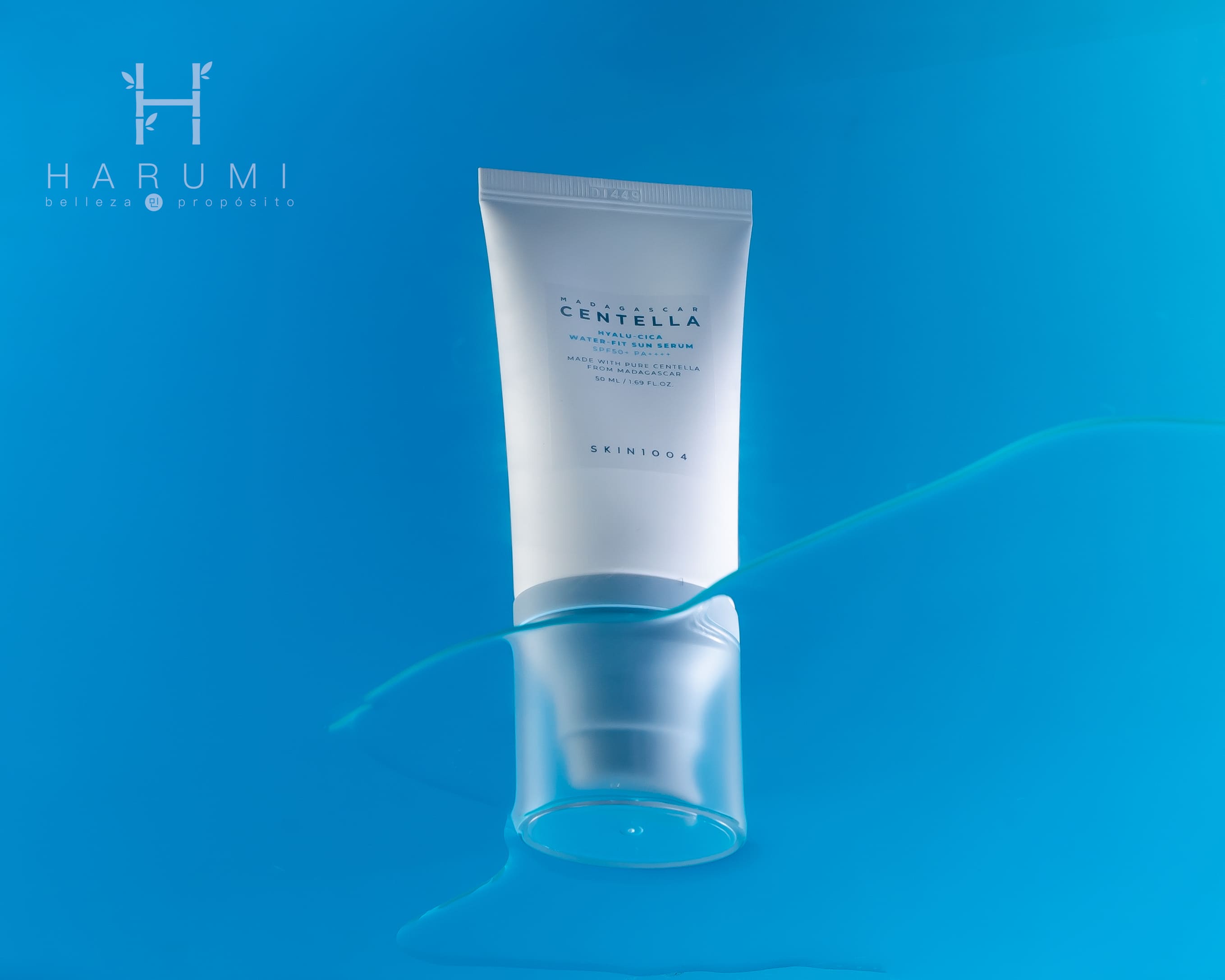 Skin1004 Madagascar Centella Hyalu-Cica Water-Fit Sun Serum