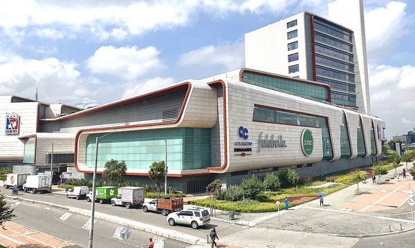 Centro Comercial Titán Plaza