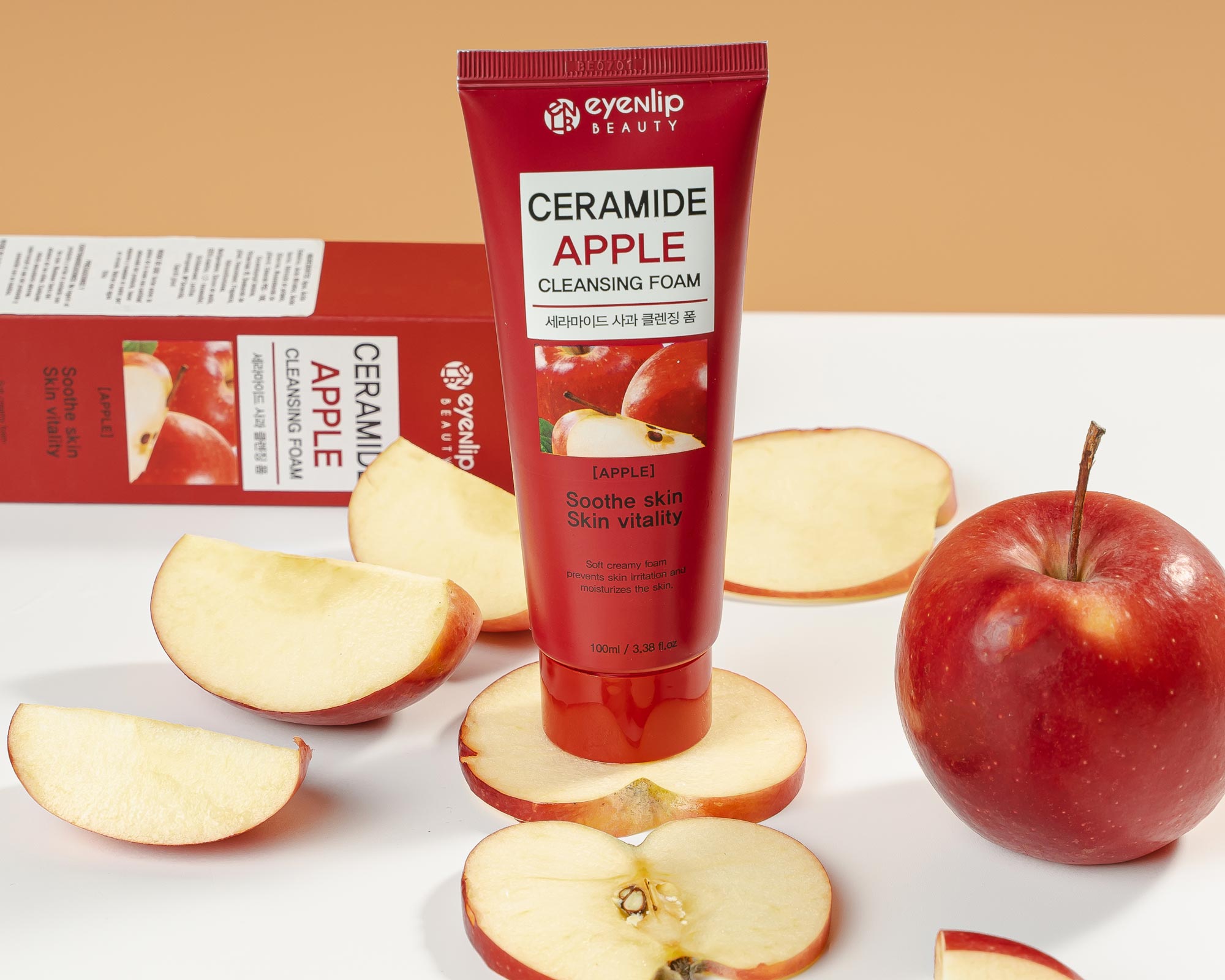 Eyenlip Ceramide Apple Cleansing Foam