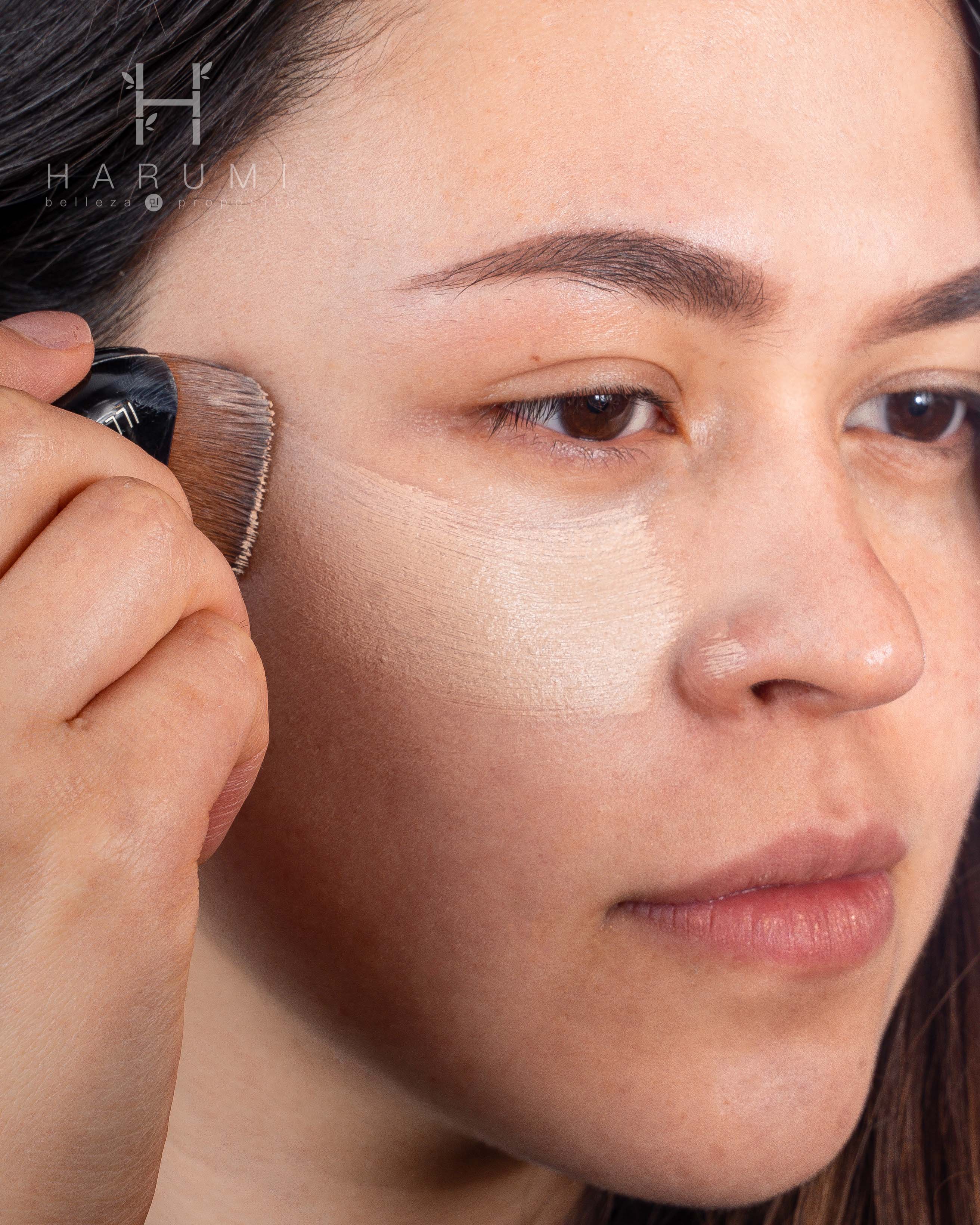 Maxclinic illustar Luminous Facefit Foundation 23 Skincare maquillaje productos de belleza coreanos en Colombia kbeauty