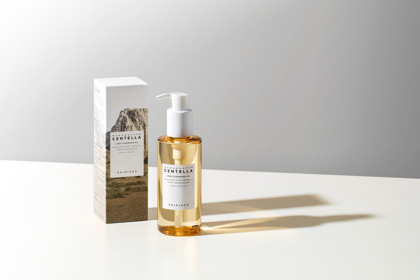 Skin1004 Madagascar Centella Light Cleansing Oil