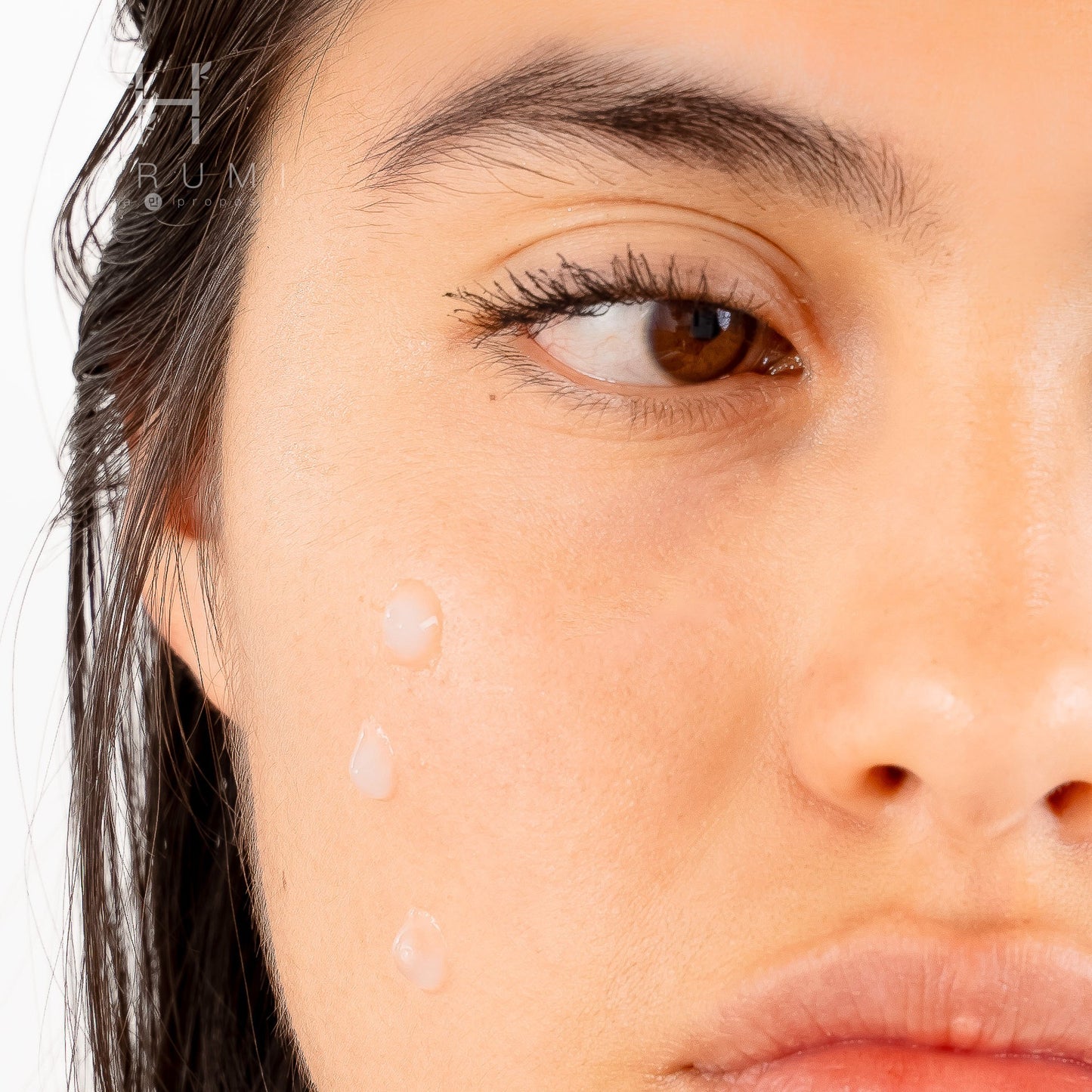 Axisy Dark Spot Correcting Glow Serum Skincare maquillaje productos de belleza coreanos en Colombia kbeauty
