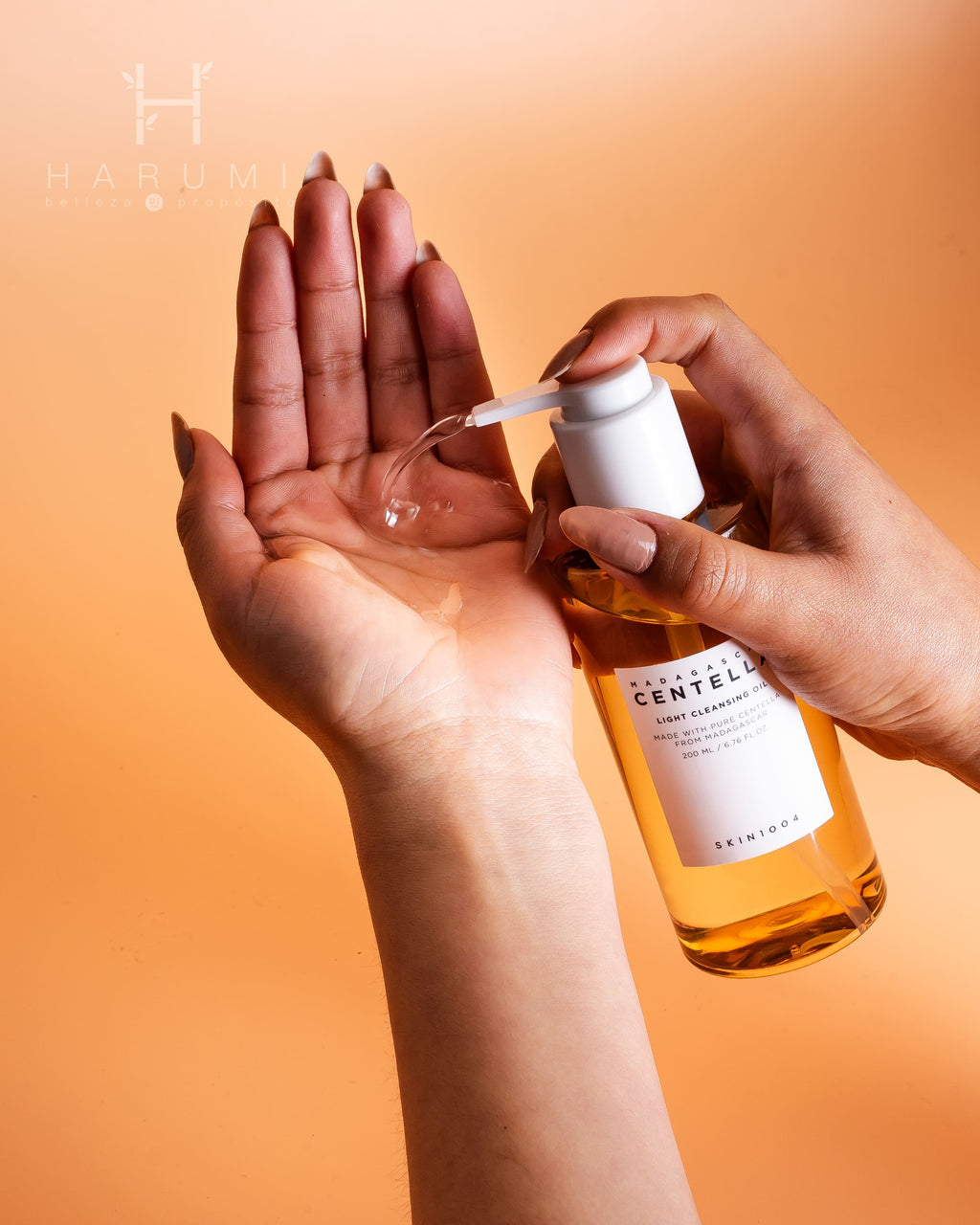 Skin1004 Madagascar Centella Light Cleansing Oil