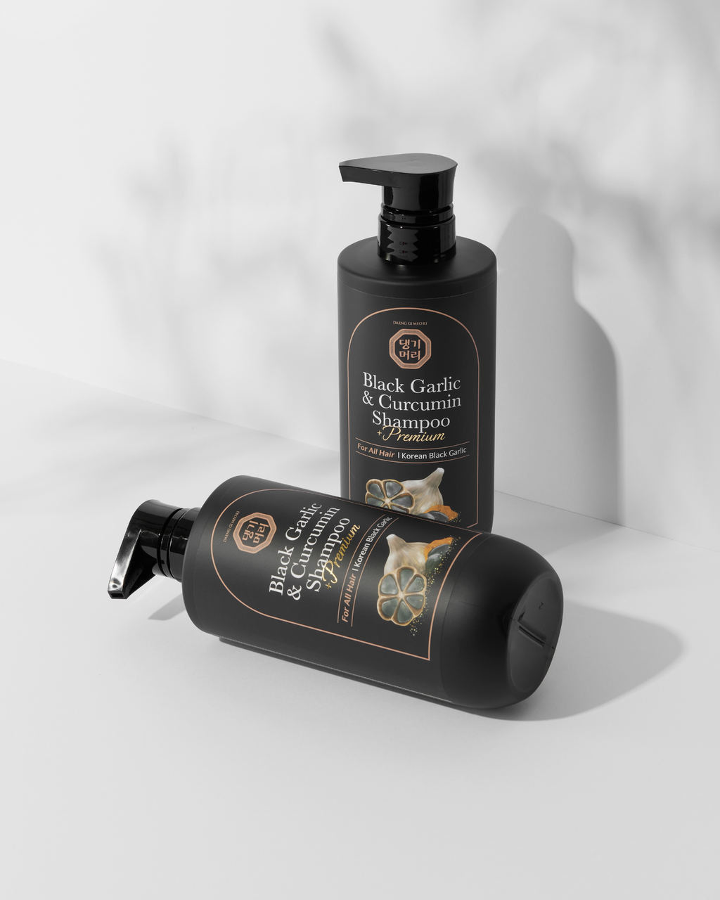 Daeng Gi Meo Ri Black Garlic & Curcumin Shampoo