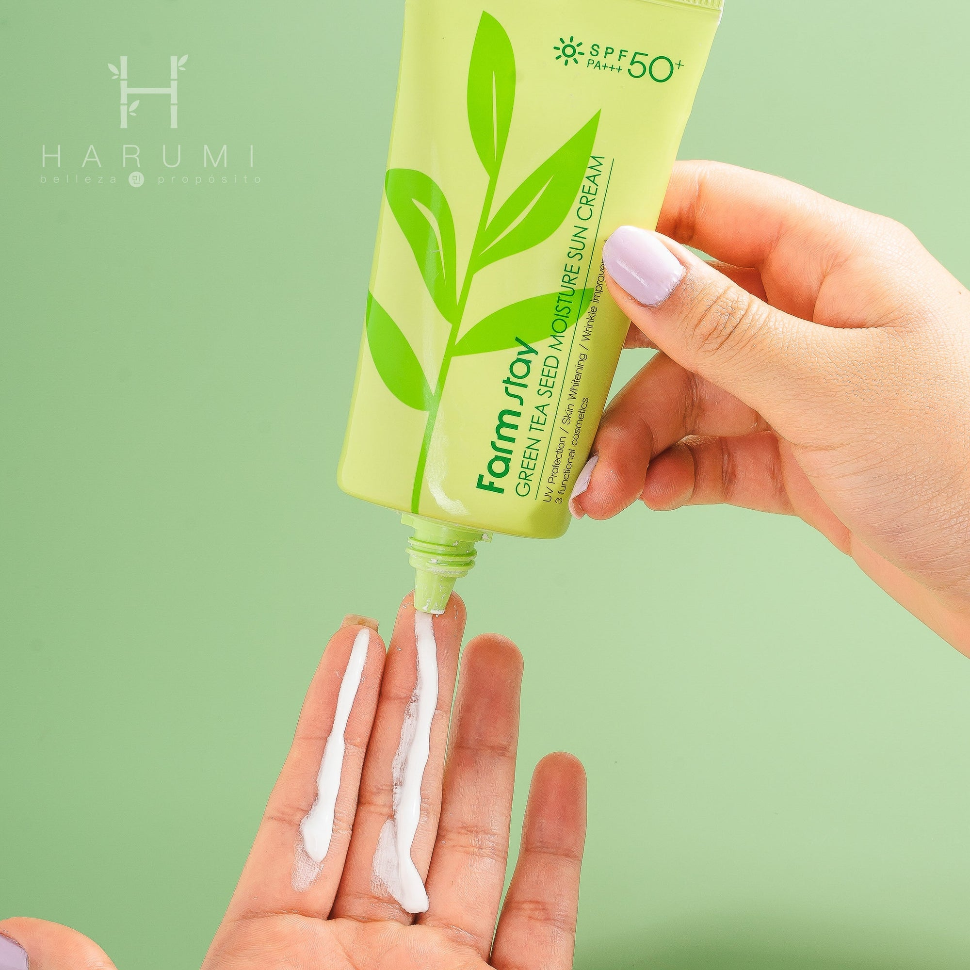 FarmStay Green Tea Seed Moisture Sun Cream SPF50PLUS PA3PLUS Skincare maquillaje productos de belleza coreanos en Colombia kbeauty