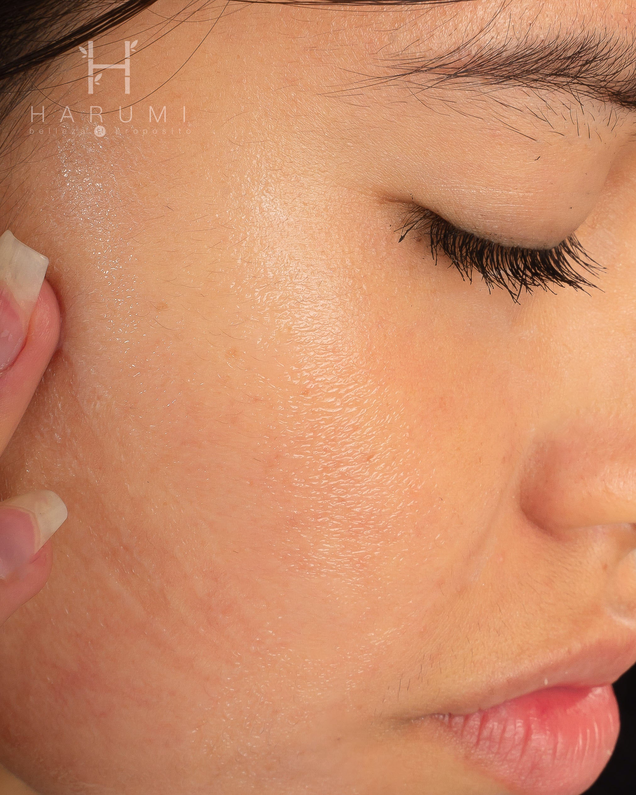 Farmstay Grape Stem Cell Brightening Ampoule