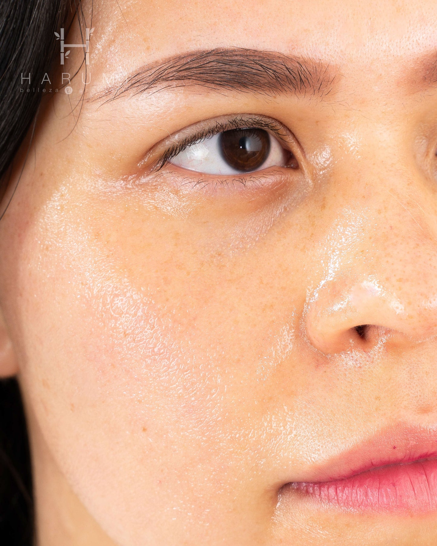 Konad Flobu Whitening Toner Skincare maquillaje productos de belleza coreanos en Colombia kbeauty