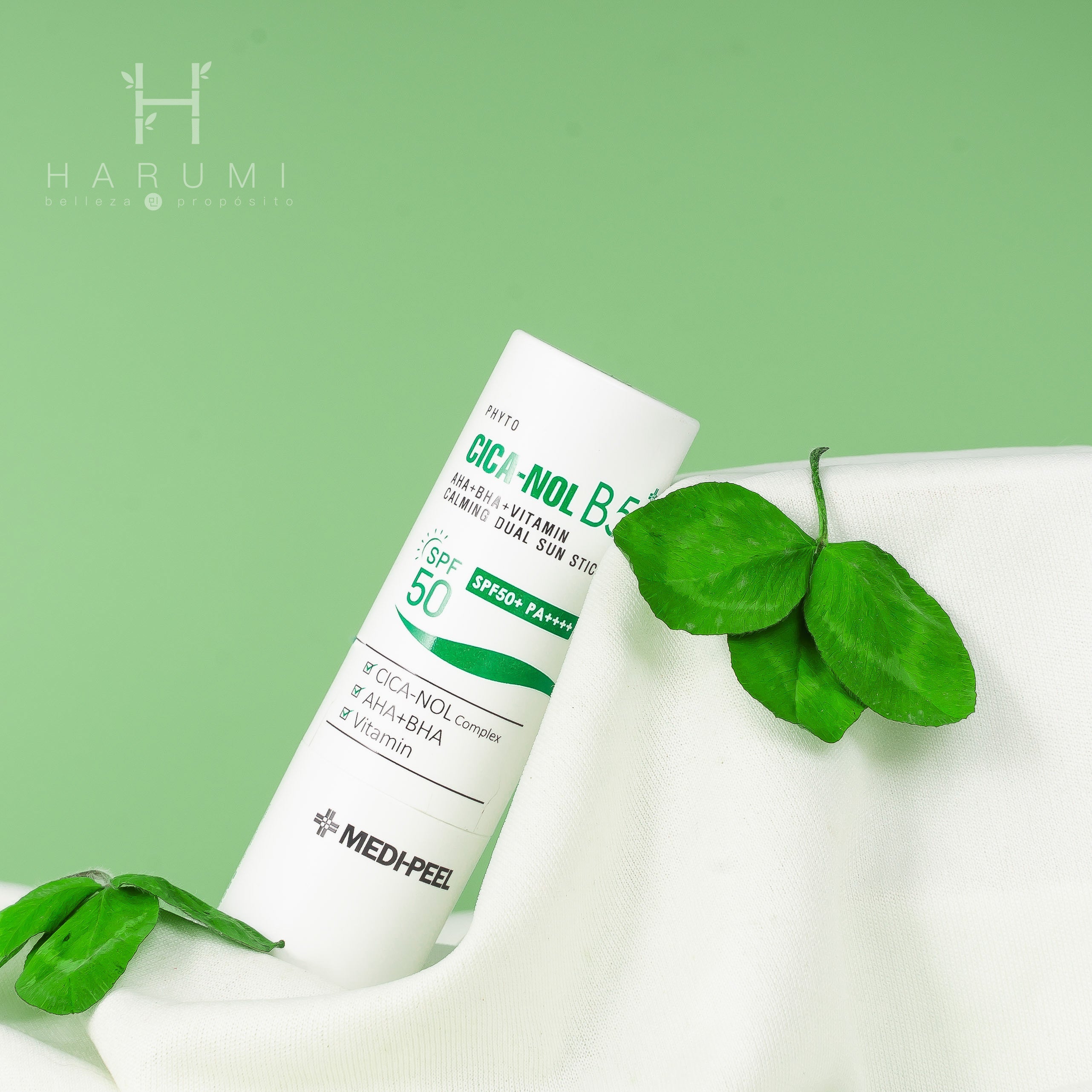 Botanicapharma HYALURONIC 3K 30ML. SÉRUM A BASE DE ÁCIDO HIALURÓNICO CON 3  PESOS MOLECULARES. : Amazon.es: Belleza